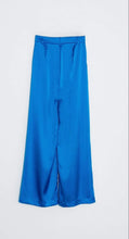 Load image into Gallery viewer, Mästore satin trousers-Blue