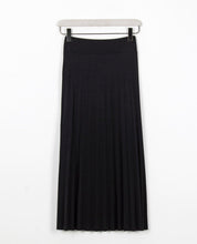 Load image into Gallery viewer, Elenay pleated skirt-Black by Noi