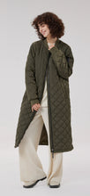 Load image into Gallery viewer, Quilted bomber coat by NAP