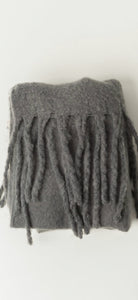 Oversized fringed scarf-Grey by Linú