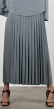 Load image into Gallery viewer, Elenay pleated skirt-Stone grey by Noi