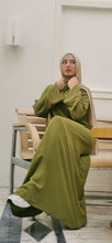 Load image into Gallery viewer, Jazz Abaya-Olive