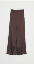 Load image into Gallery viewer, Mästore satin trousers-Brown